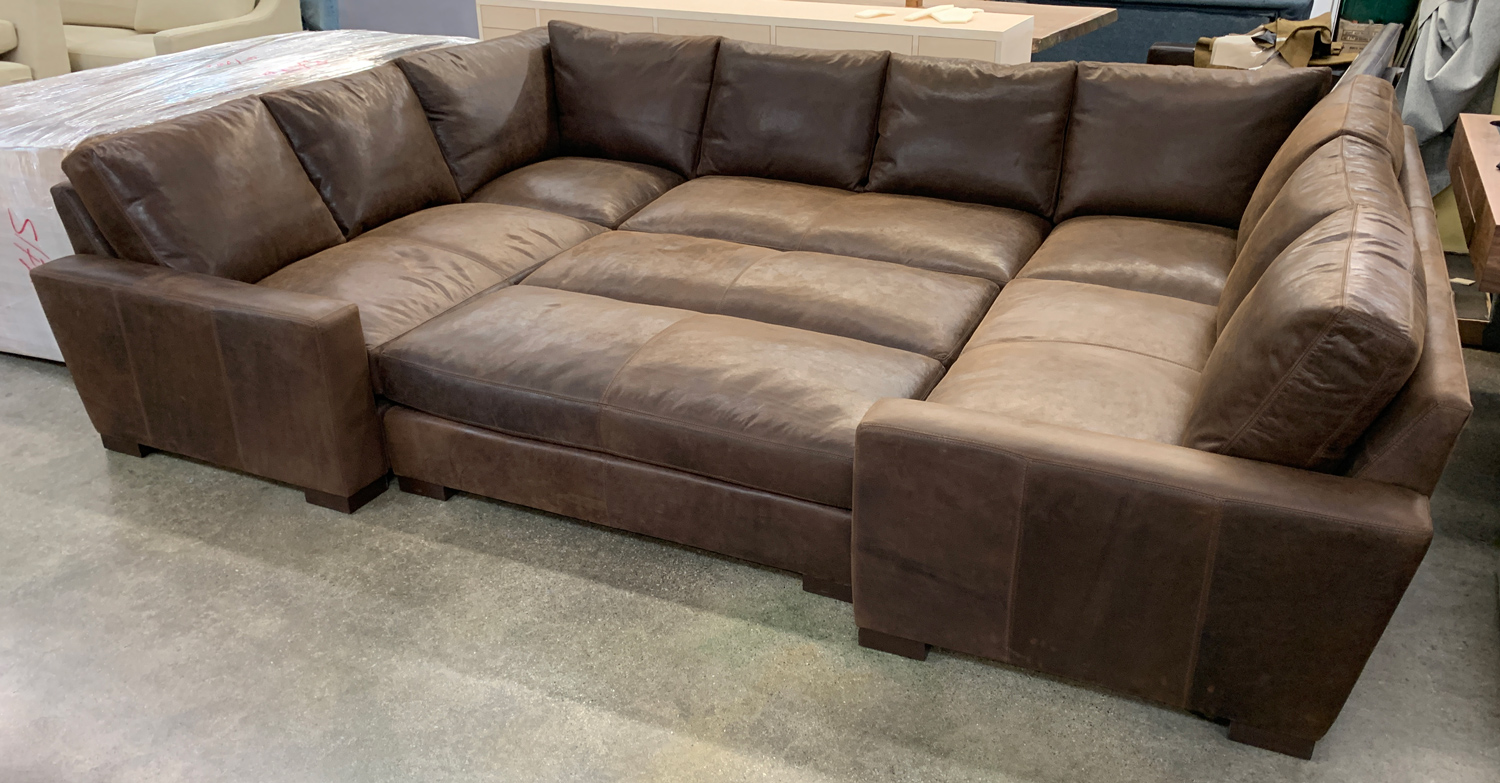 Braxton U Sectional Sofa in Burnham Molasses Leather with Ottomans - 43 inch - RAF front