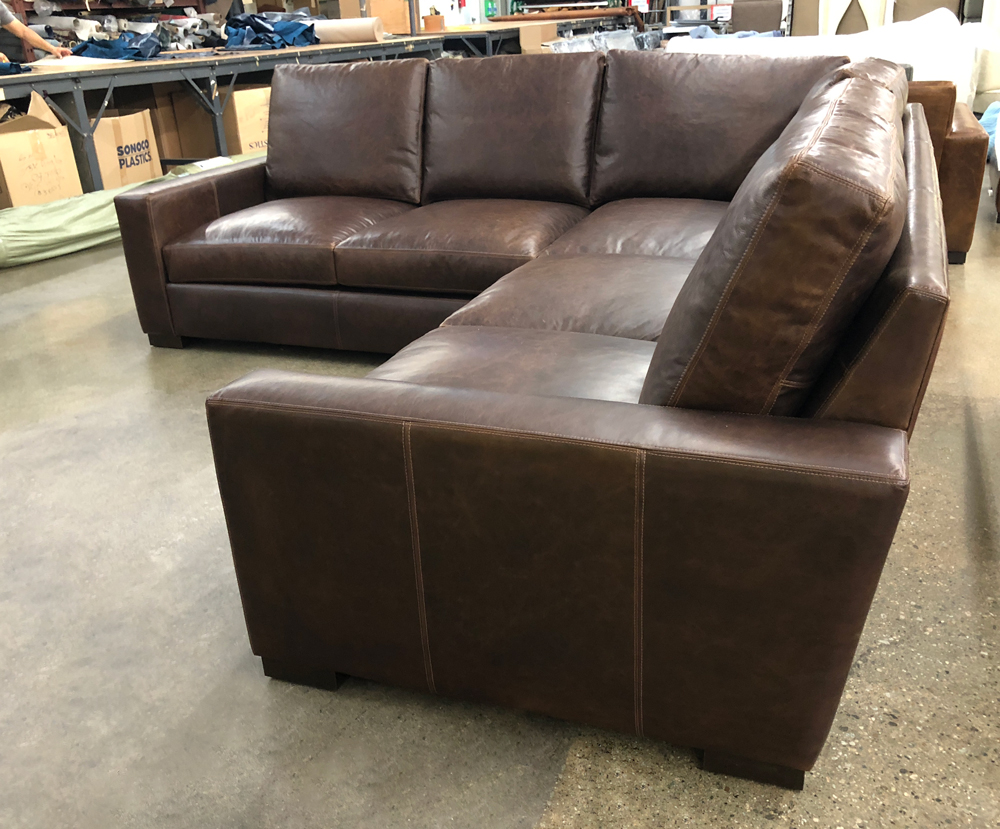 Braxton Corner Sectional Sofa in Italian Berkshire Cocoa Leather - RAF side view
