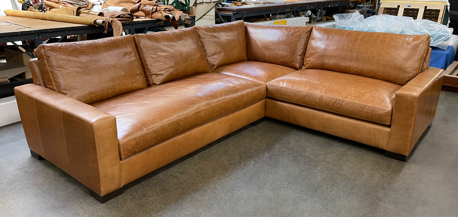 Braxton Mini L Sectional Sofa in Italian Mont Blanc Sycamore Leather - front view