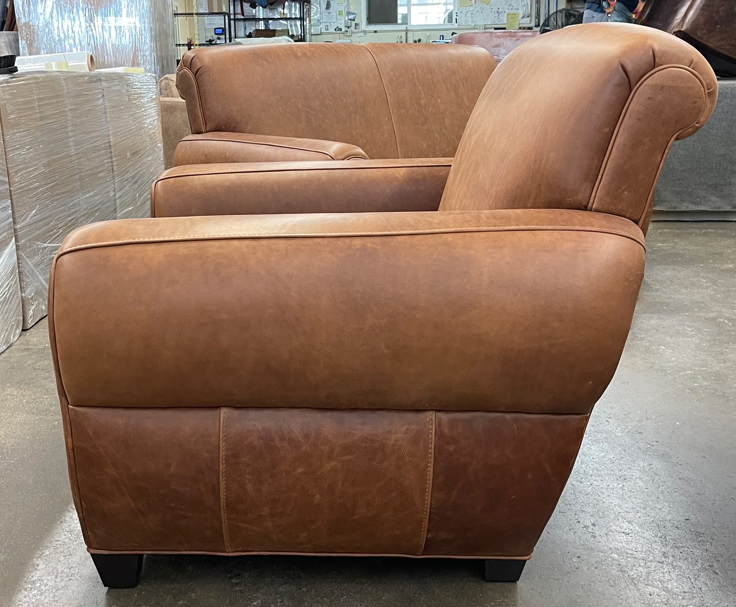 Midtown Leather Club Chair in Brentwood Cuero Leather RAF side