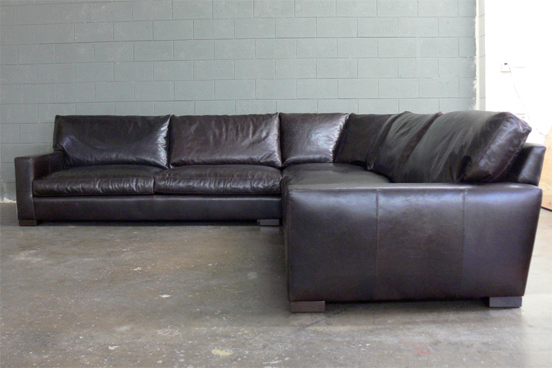 Braxton Grande Corner Sectional in Brompton Cocoa