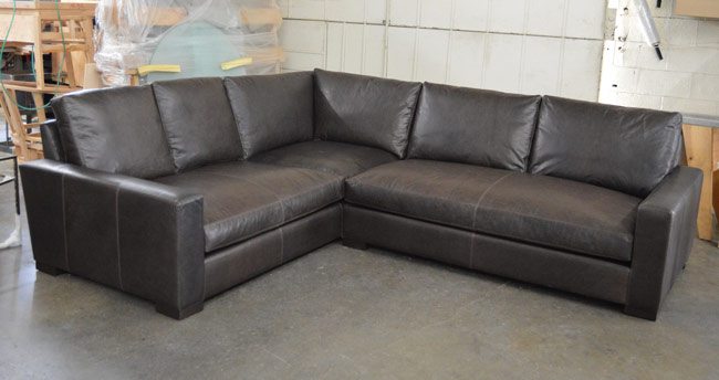 Front Left view of the Braxton Mini L Sectional Sofa in Italian Berkshire Anthracite Leather