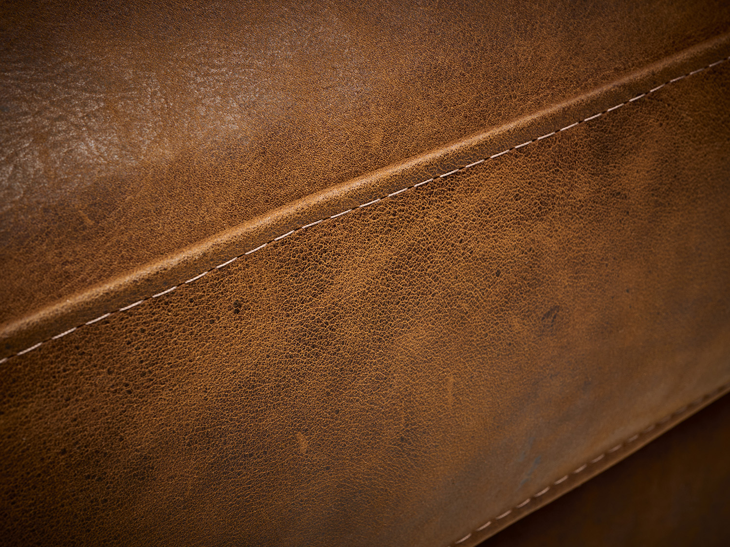 In stock Bruno Chair in Burnham Sycamore Full Aniline Nubuck Leather - detail 1